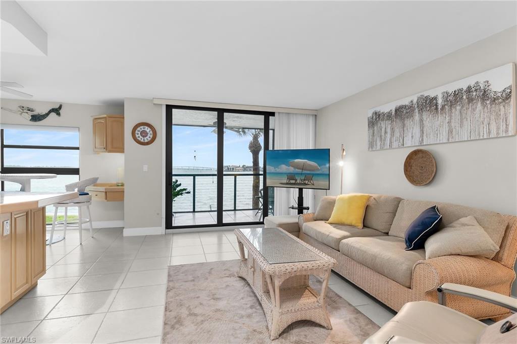 RIVERSIDE CLUB - Residential