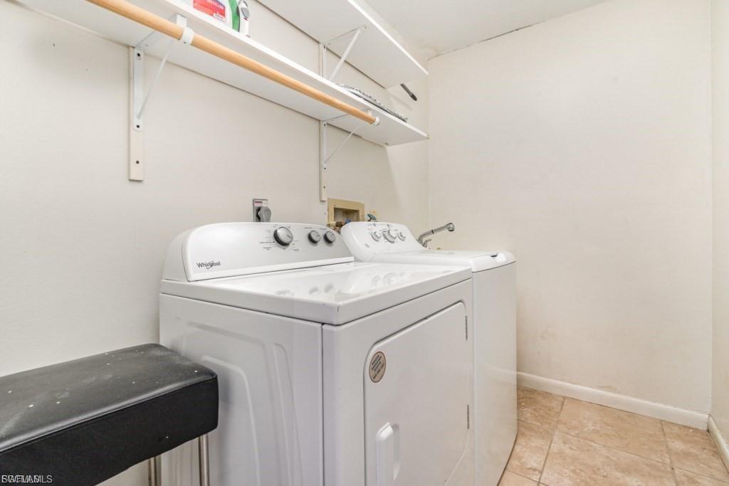 CAPE CORAL - Residential Lease