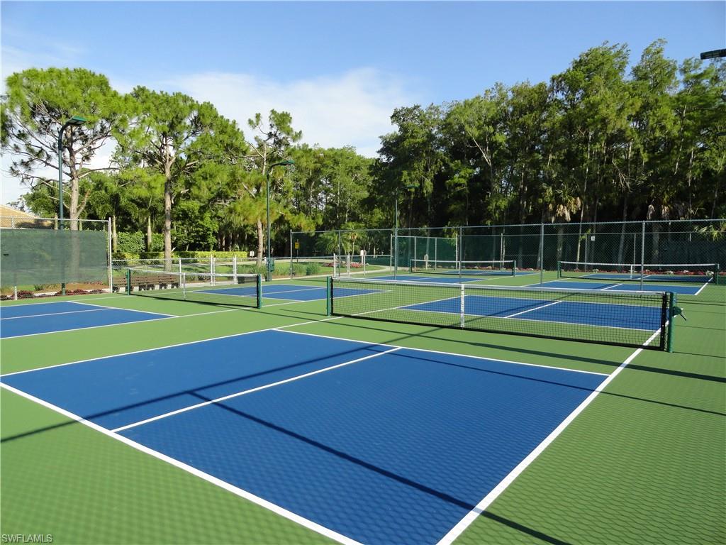 HUNTERS RIDGE - Residential