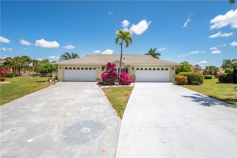 Photo of 103 Tanglewood CT #128-1, NAPLES, FL 34113 (MLS # 226017754)