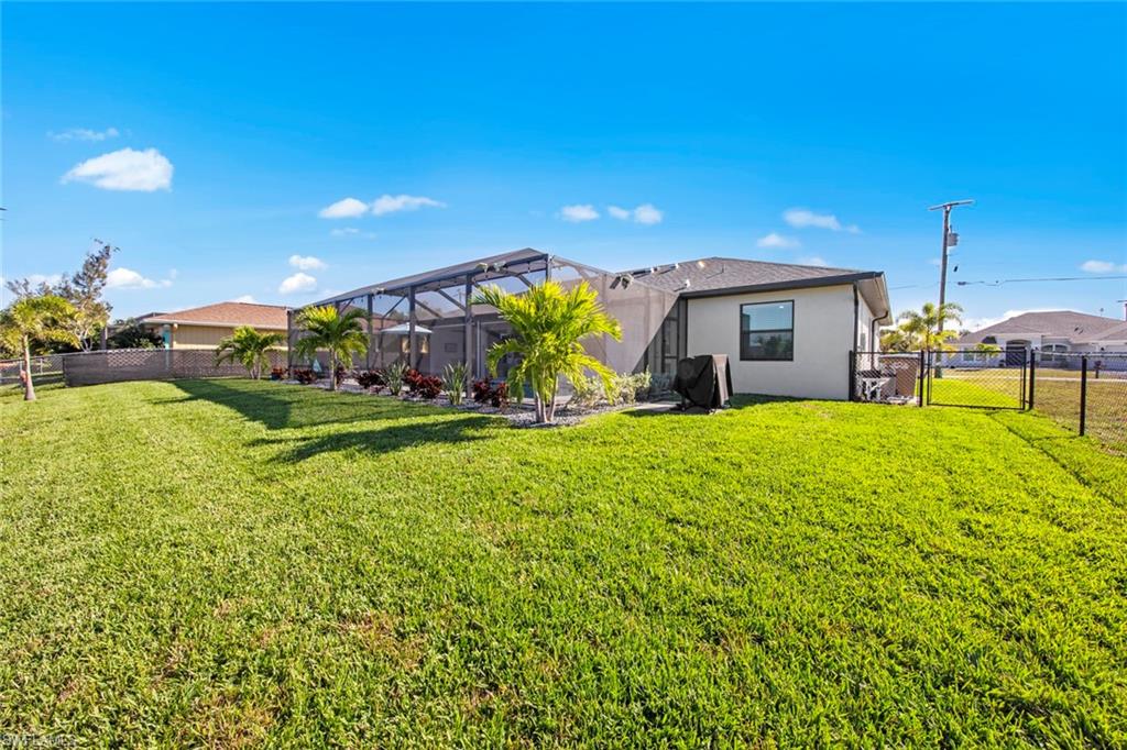 CAPE CORAL - Residential