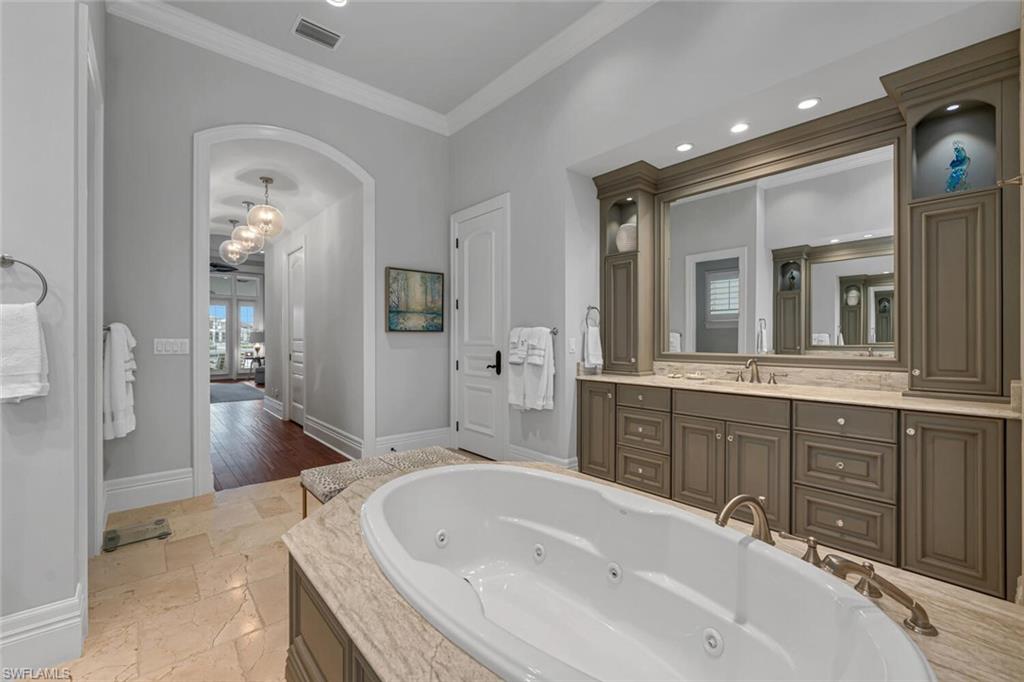 MOORINGS - Residential