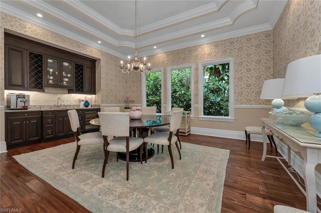 MOORINGS - Residential