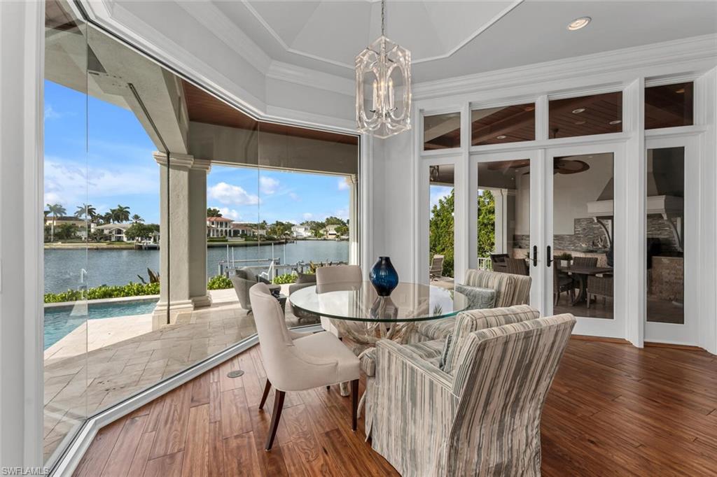 MOORINGS - Residential