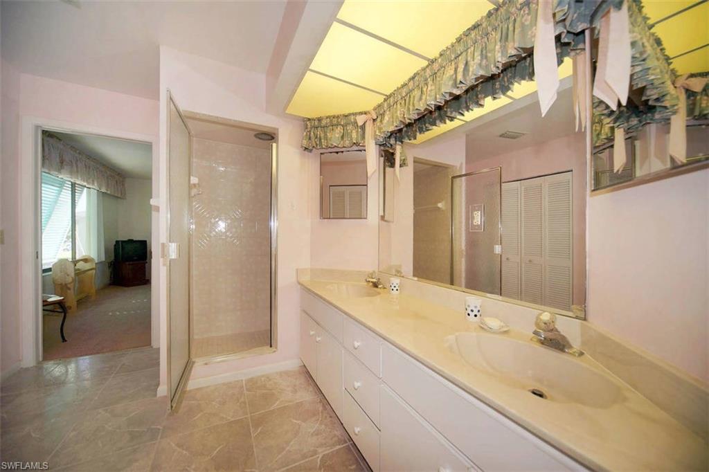 HUNTINGTON PLACE CONDO - Residential