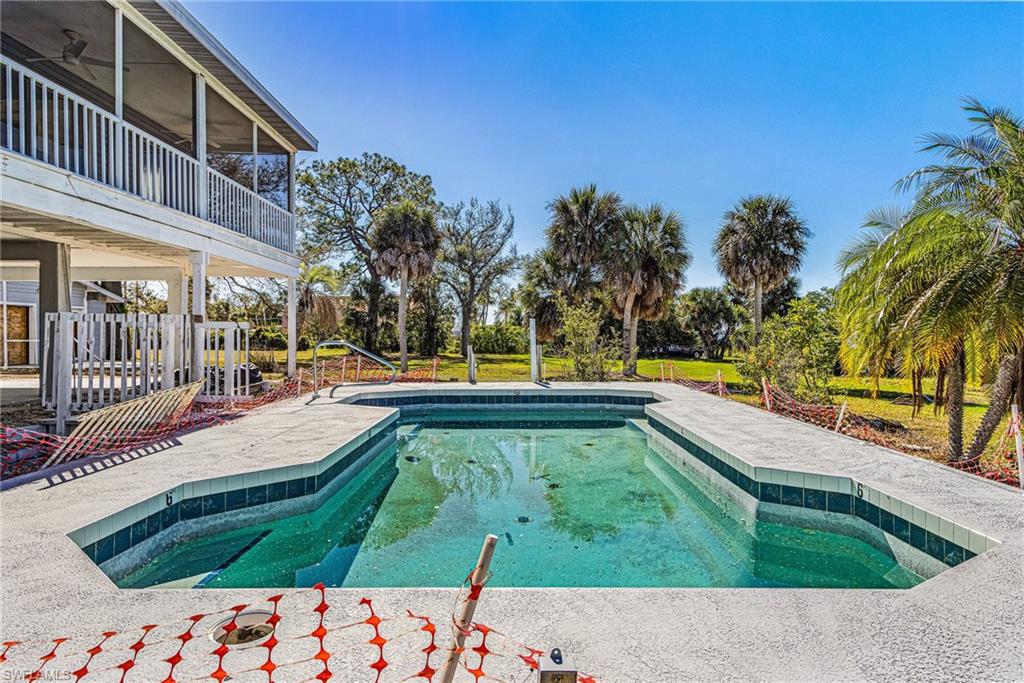 ENGLEWOOD ISLES - Residential