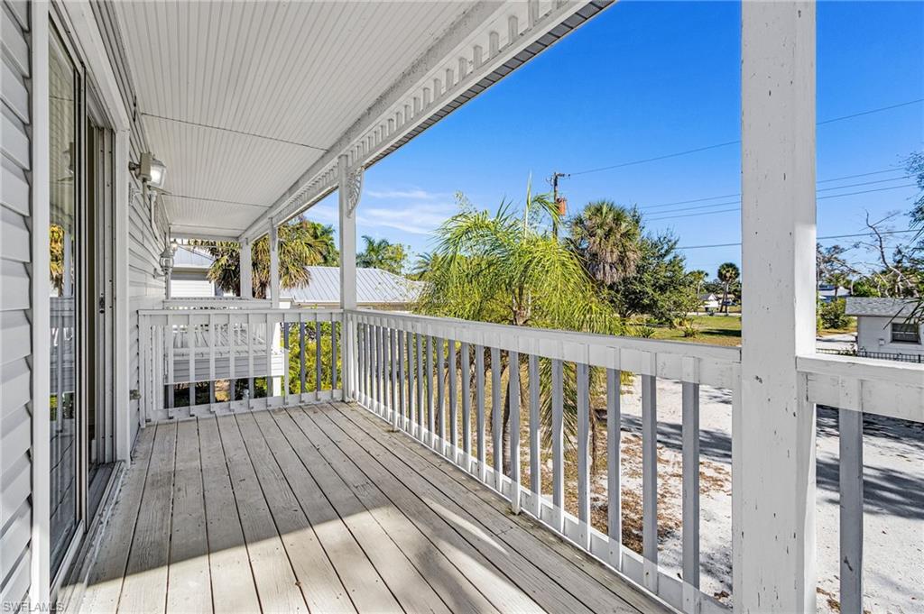 ENGLEWOOD ISLES - Residential