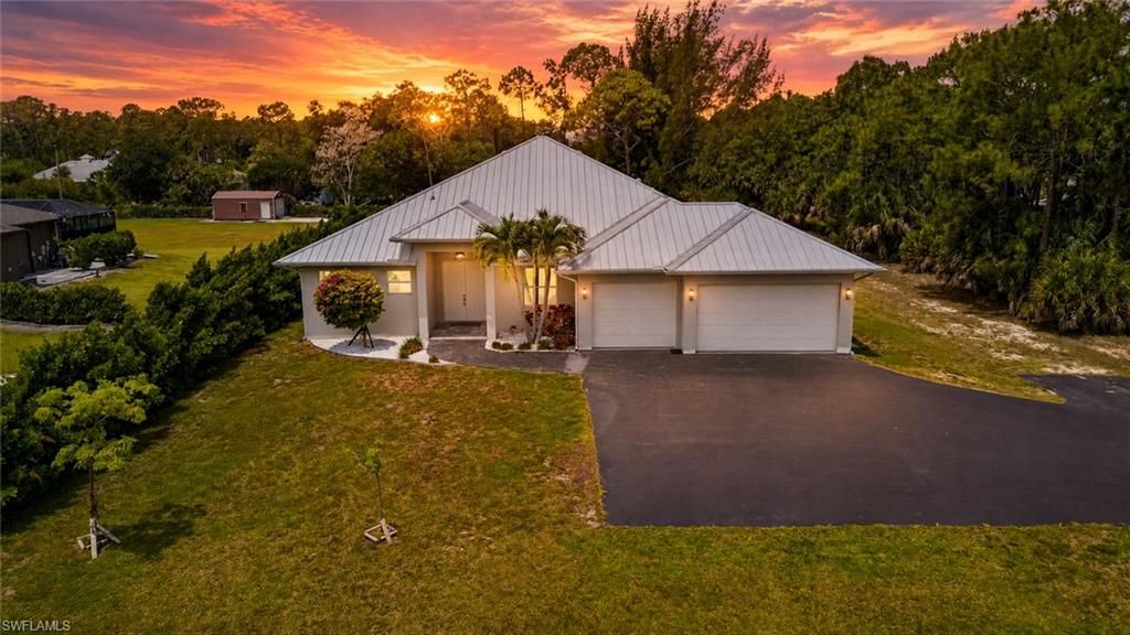 Photo of 24000 Claire ST, BONITA SPRINGS, FL 34135 (MLS # 226018908)