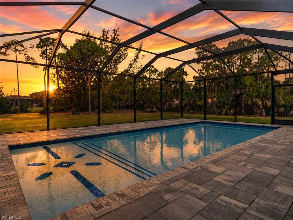 SAN CARLOS ESTATES - Residential