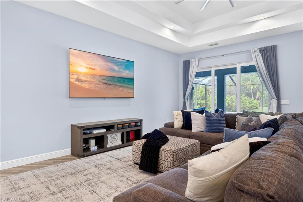 SAN CARLOS ESTATES - Residential