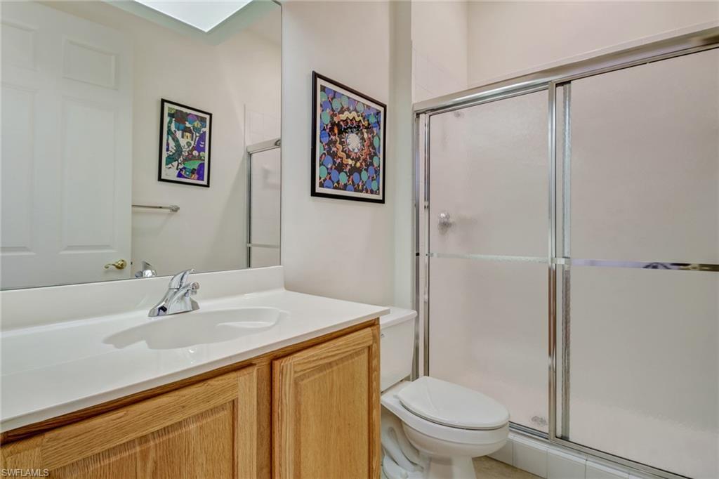 LANCASTER SQUARE - Residential