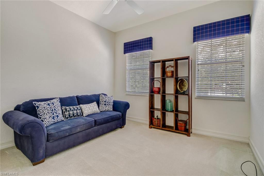 LANCASTER SQUARE - Residential