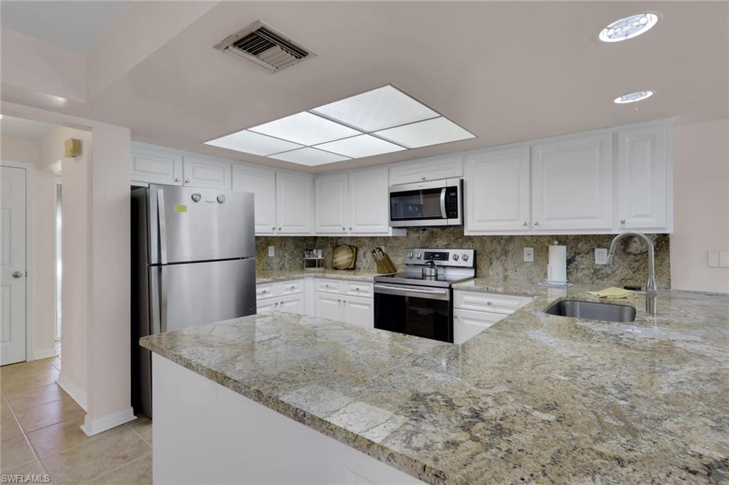 LOCHMOOR - Residential