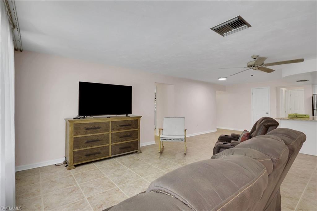 LOCHMOOR - Residential