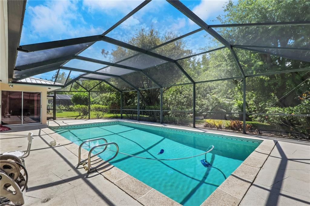 LOCHMOOR - Residential