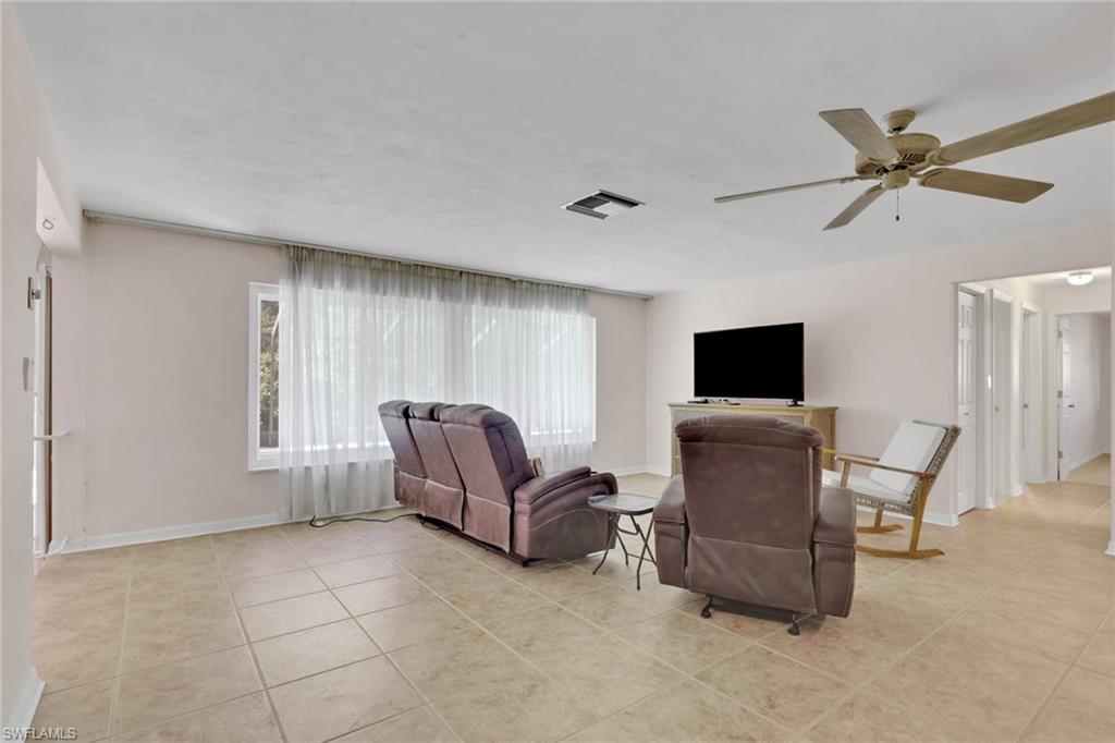 LOCHMOOR - Residential