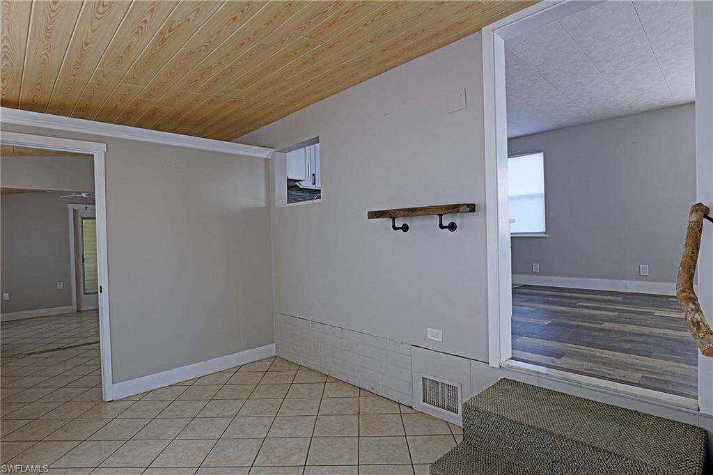 RIVERLAWN TERRACE - Residential