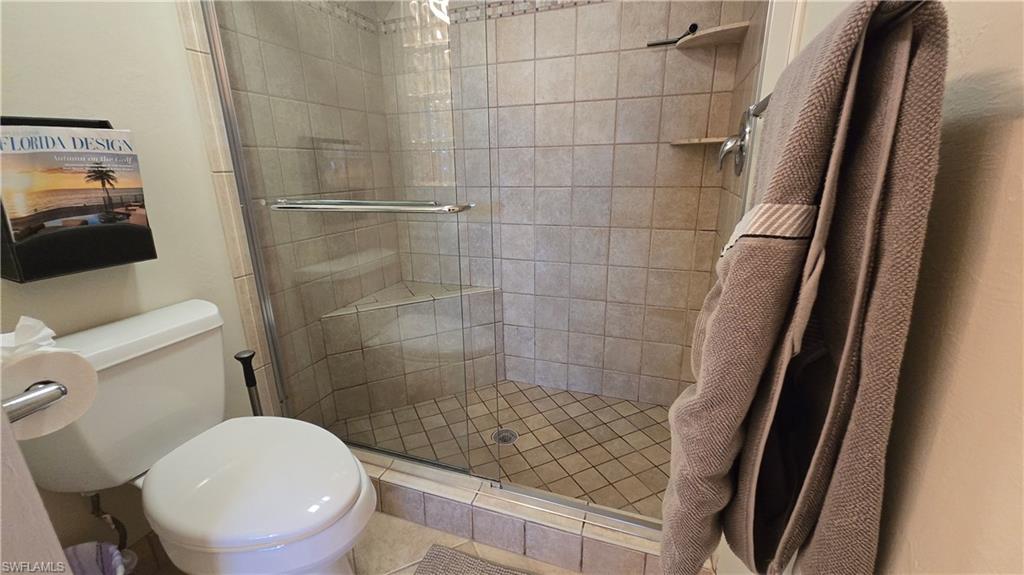 ANCHORAGE AT VANDERBILT - Residential Lease