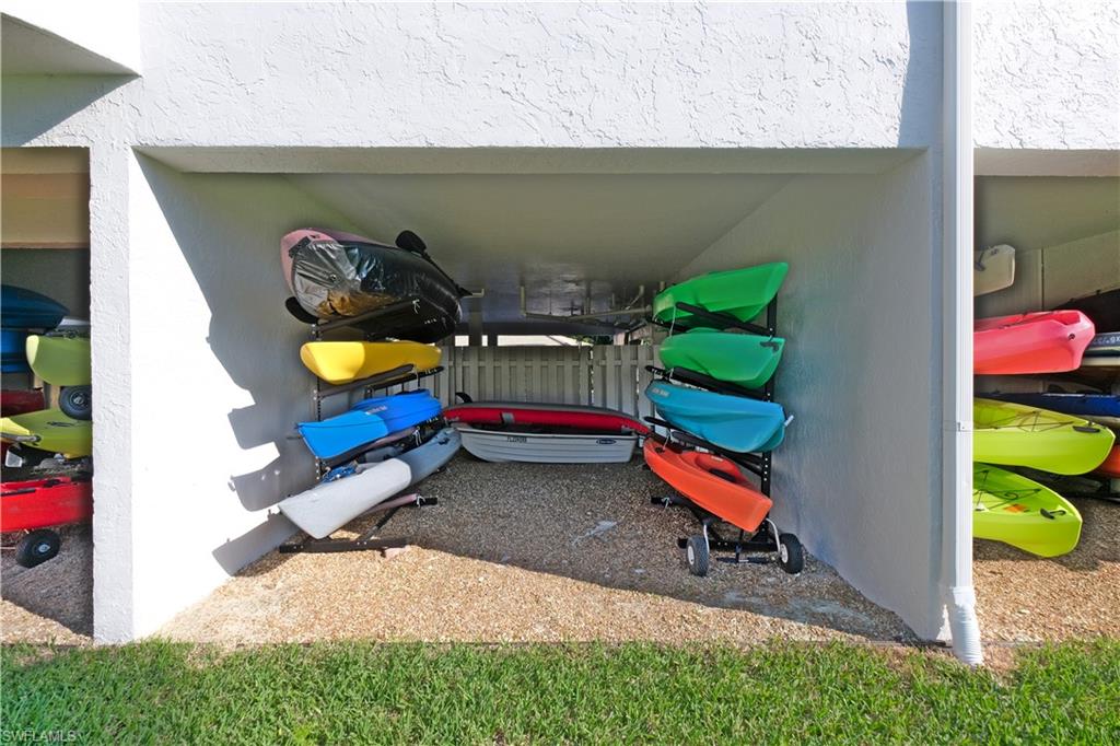 ANCHORAGE AT VANDERBILT - Residential Lease