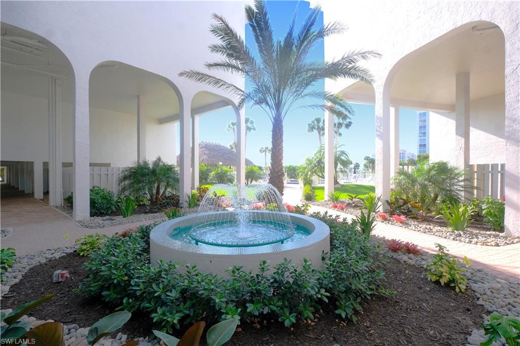 ANCHORAGE AT VANDERBILT - Residential Lease