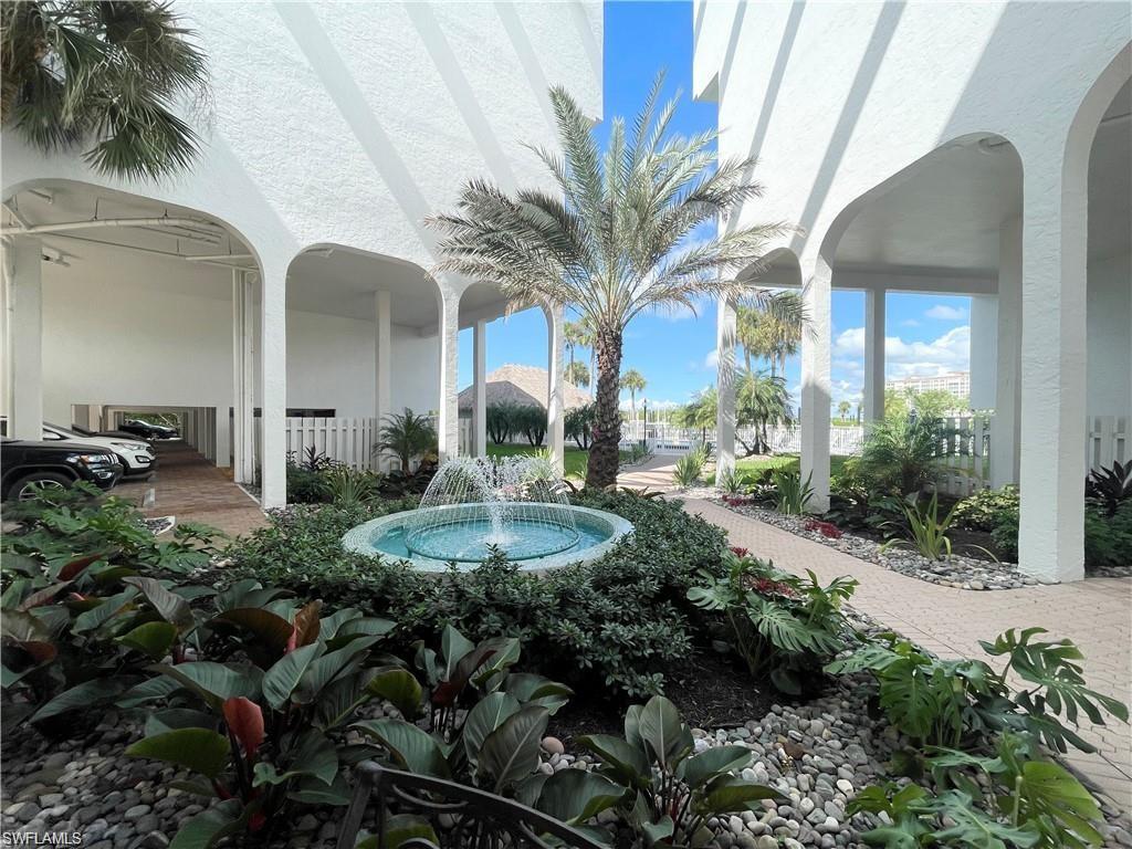 ANCHORAGE AT VANDERBILT - Residential Lease