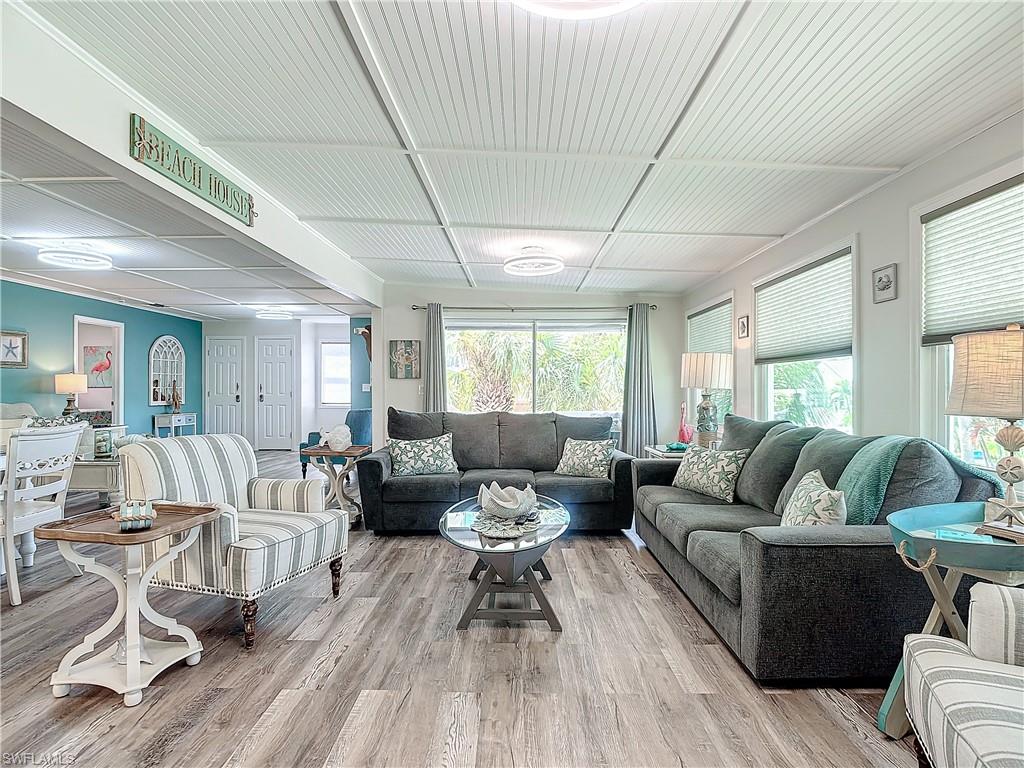 HILLS T.P. - Residential