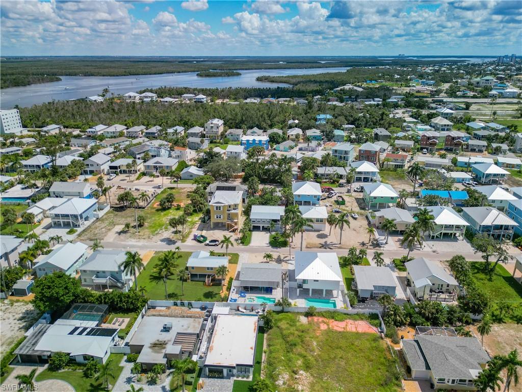 HILLS T.P. - Residential