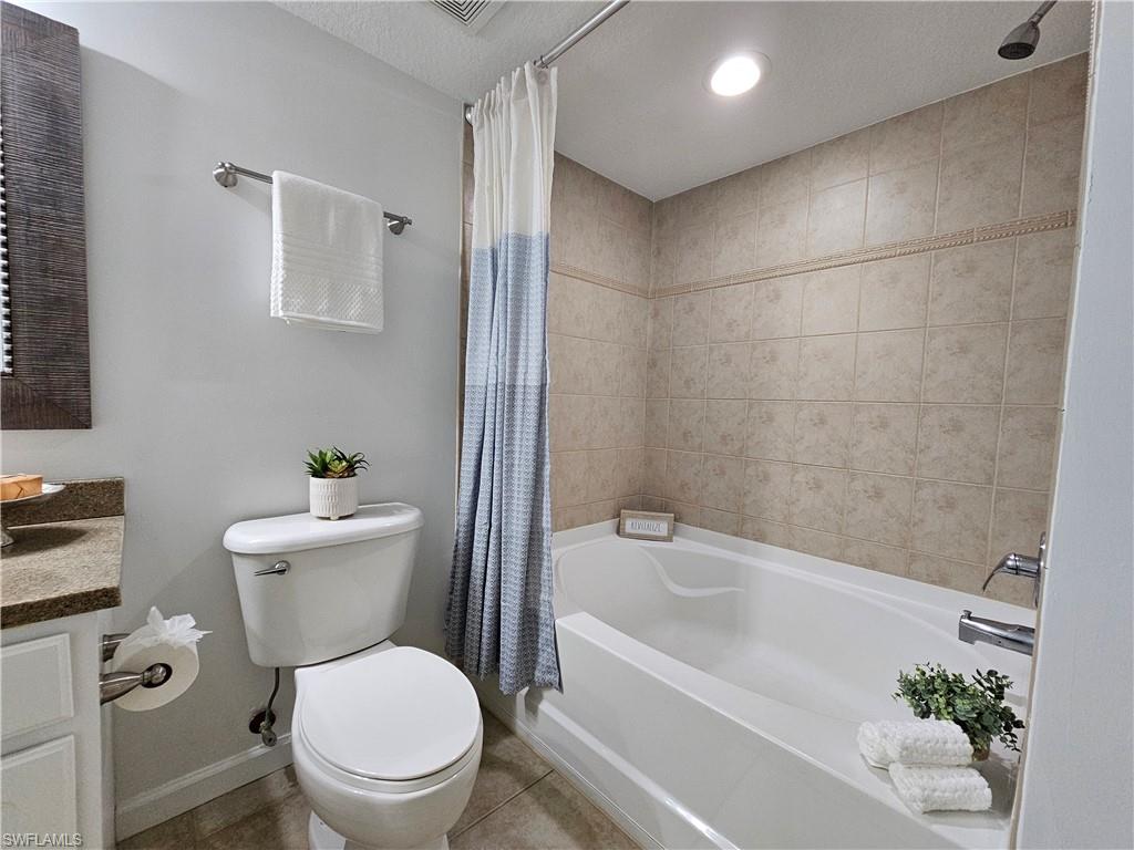 THE RESIDENCE - Residential