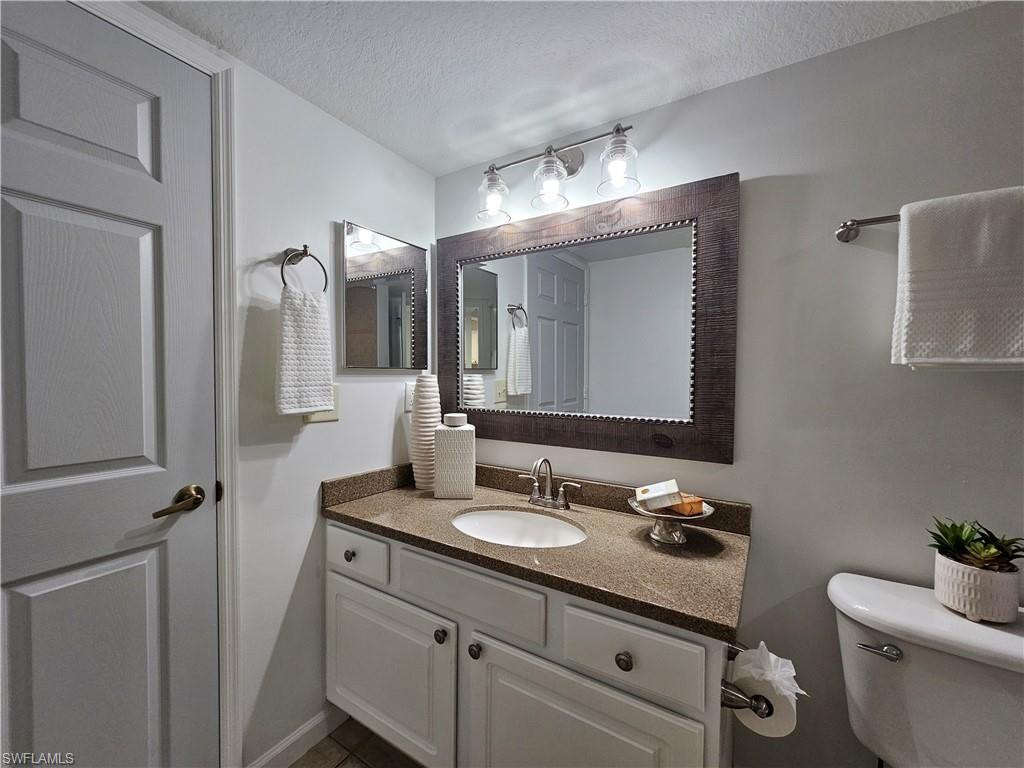 THE RESIDENCE - Residential