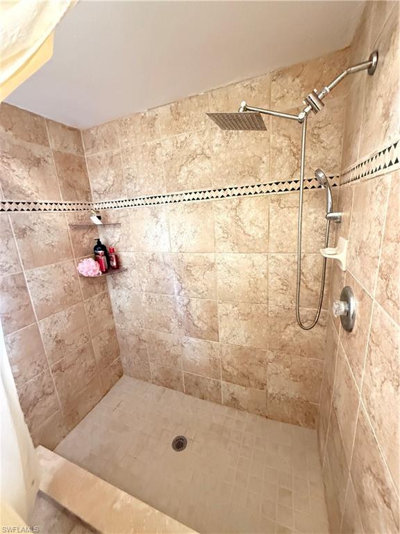 PARKWOOD - Residential