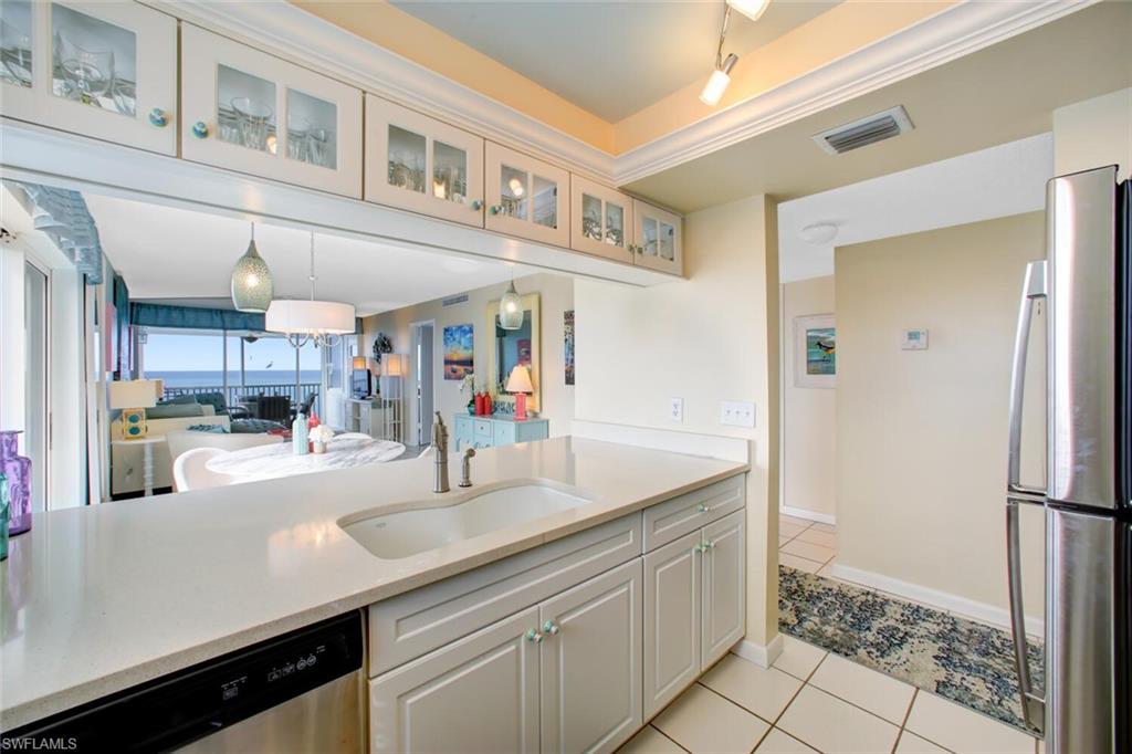 THE EGRET - Residential