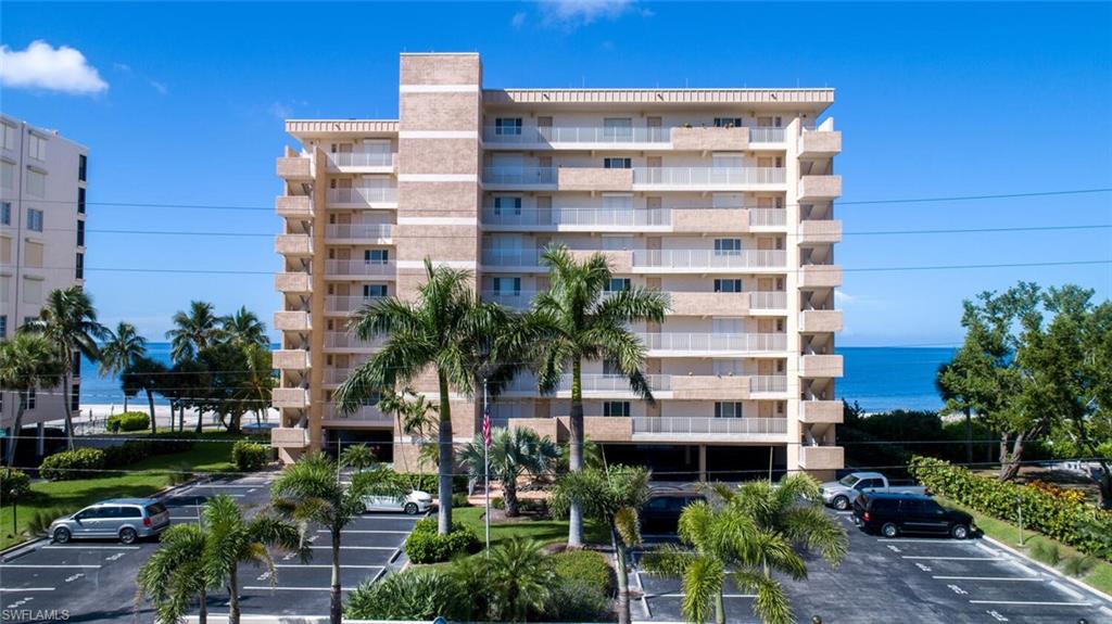 THE EGRET - Residential