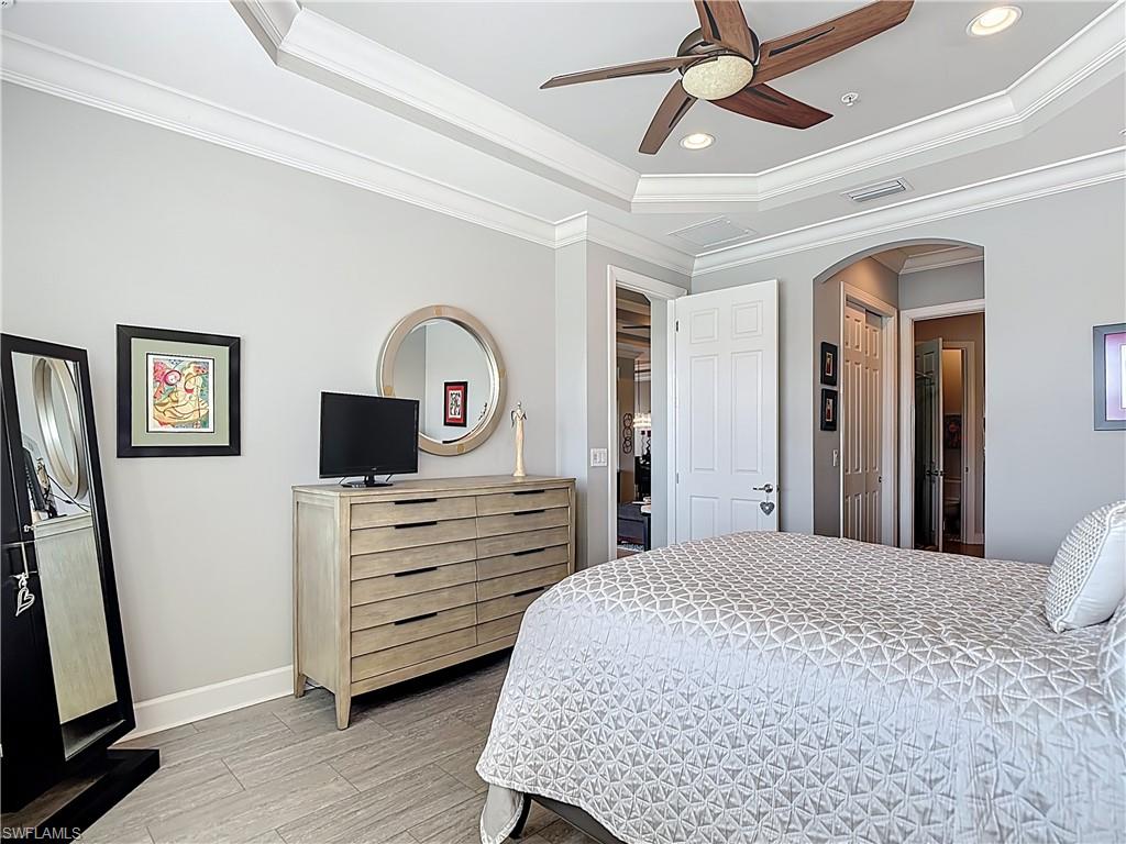 SOMERSET - Residential