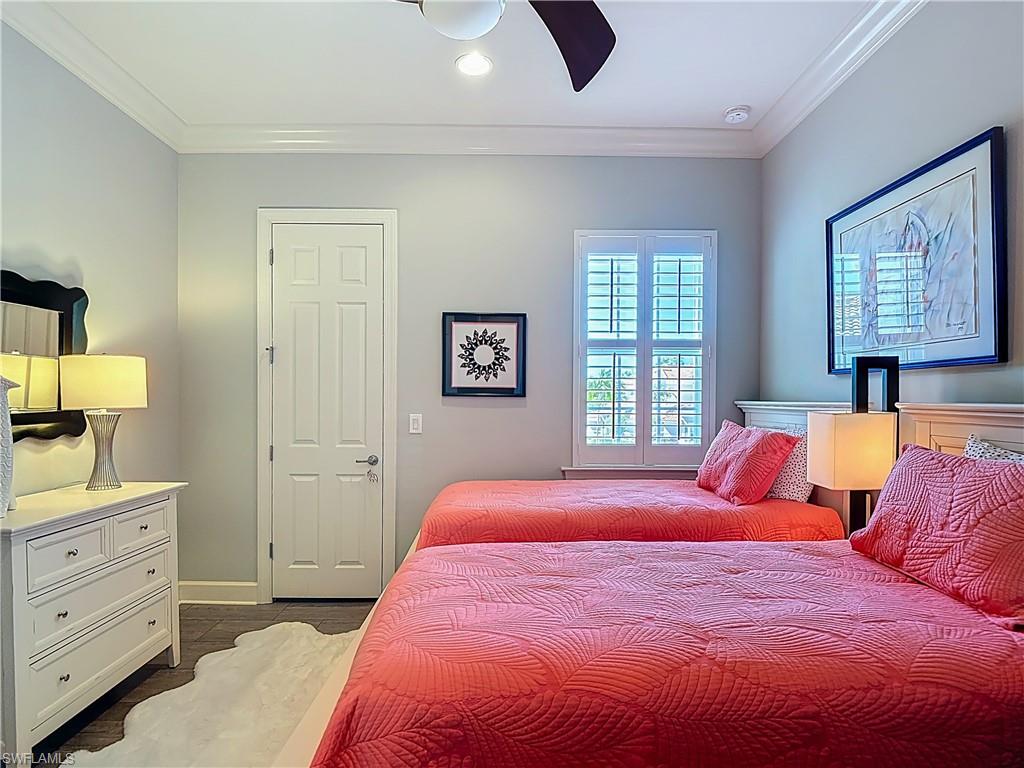 SOMERSET - Residential