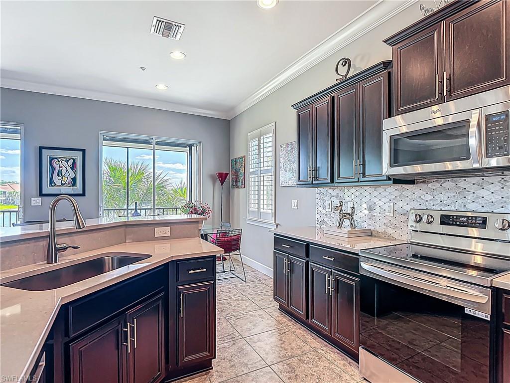 SOMERSET - Residential