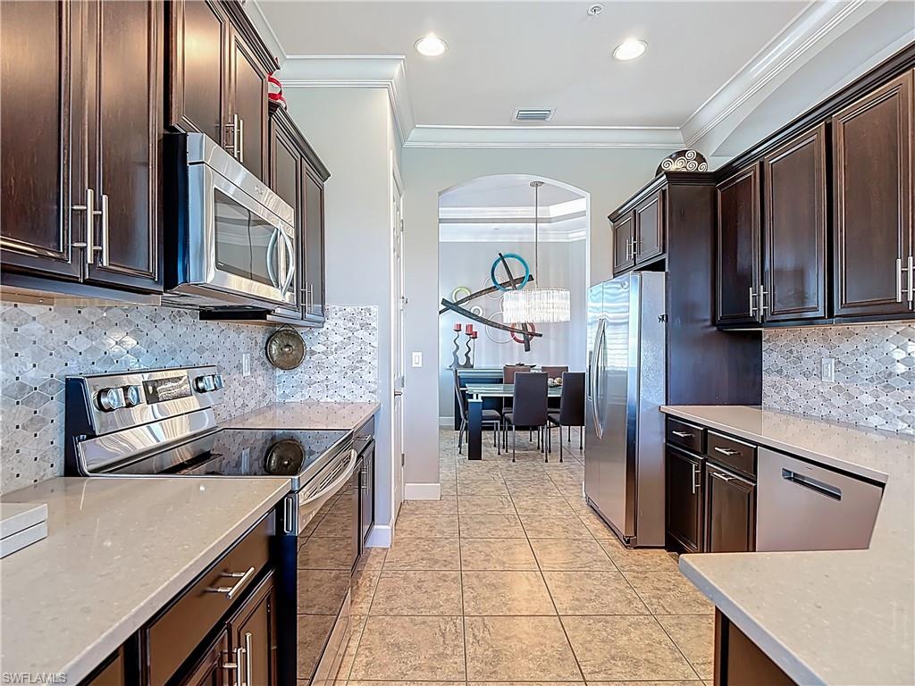 SOMERSET - Residential