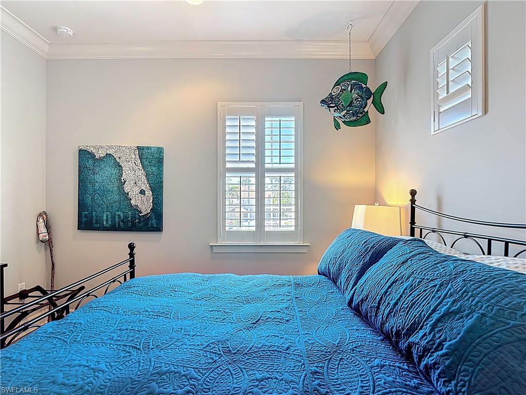 SOMERSET - Residential