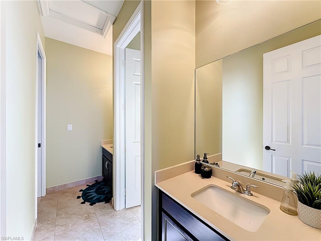 MAPLE RIDGE - Residential Lease