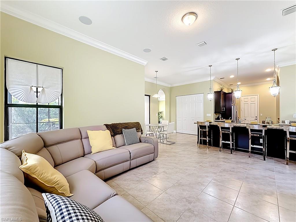 MAPLE RIDGE - Residential Lease