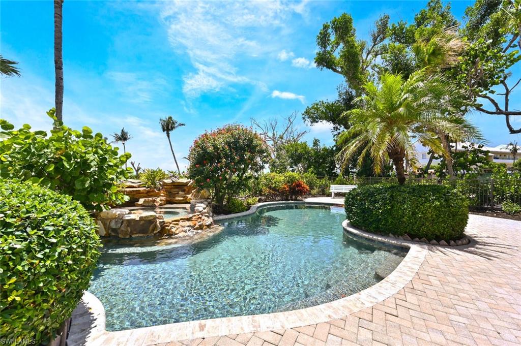 TARPON BAY AT CAPTIVA - Residential