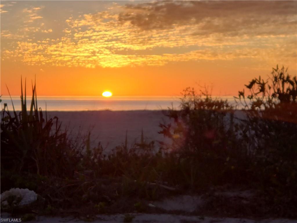 TARPON BAY AT CAPTIVA - Residential