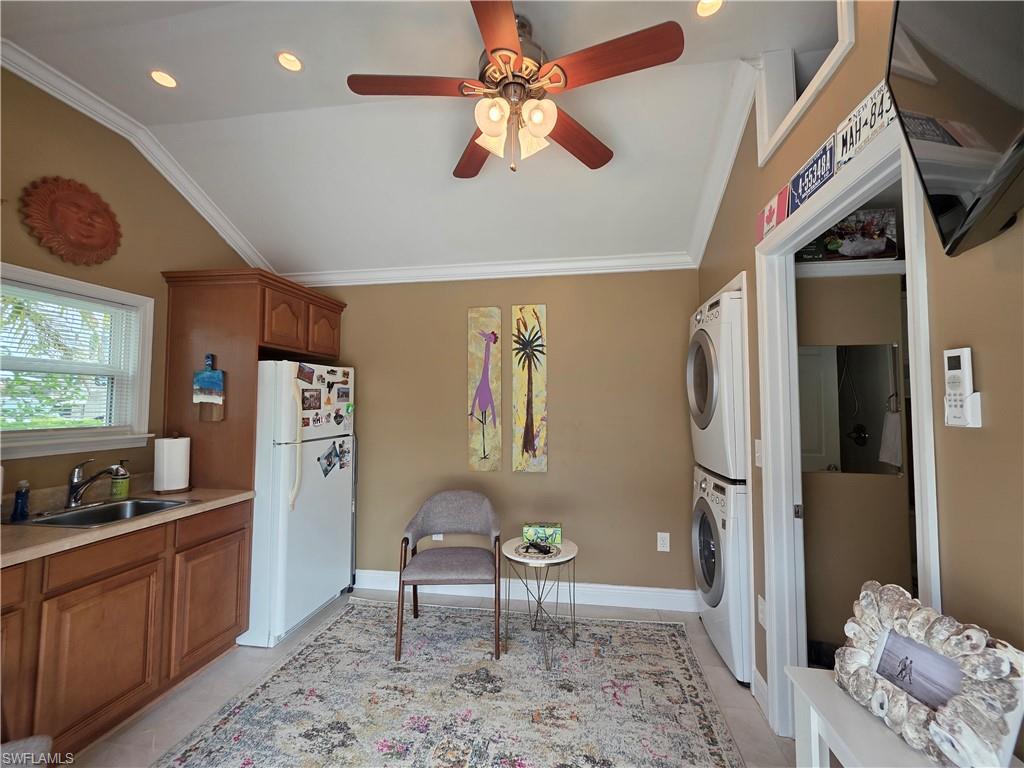 RIVERBEND MOTORCOACH RESORT - Land