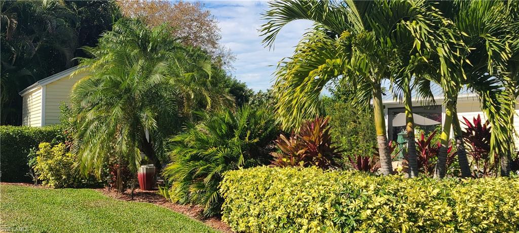 RIVERBEND MOTORCOACH RESORT - Land