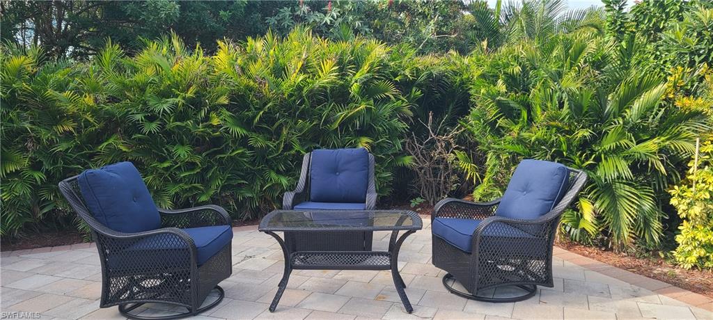 RIVERBEND MOTORCOACH RESORT - Land