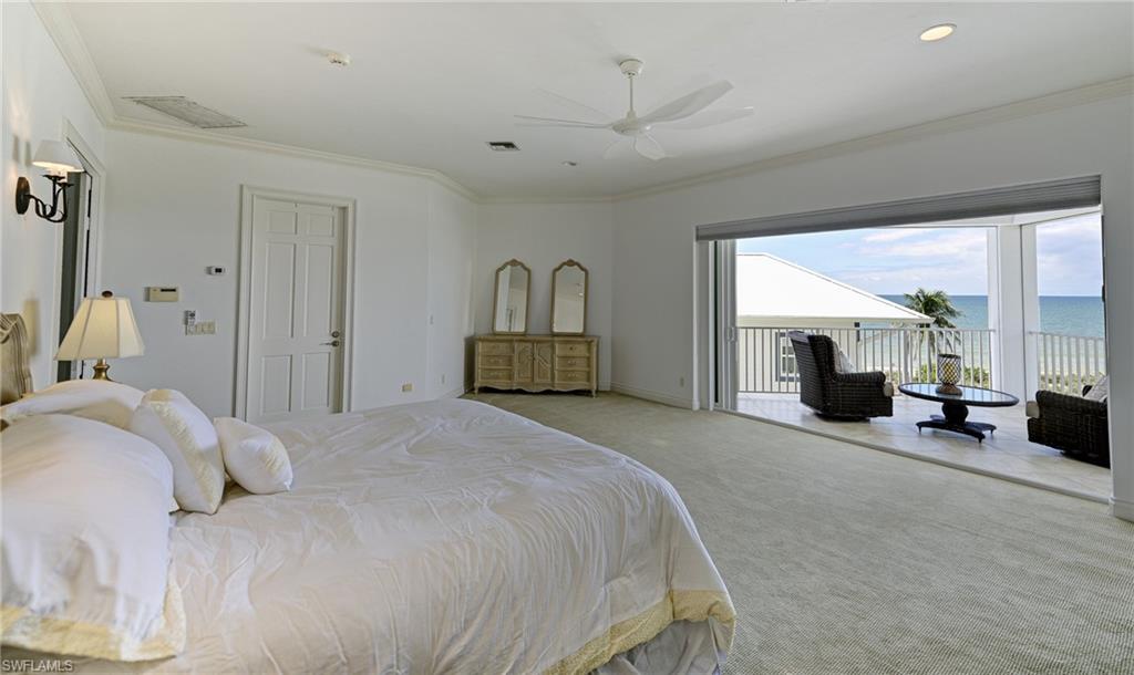 BAREFOOT BEACH - Residential