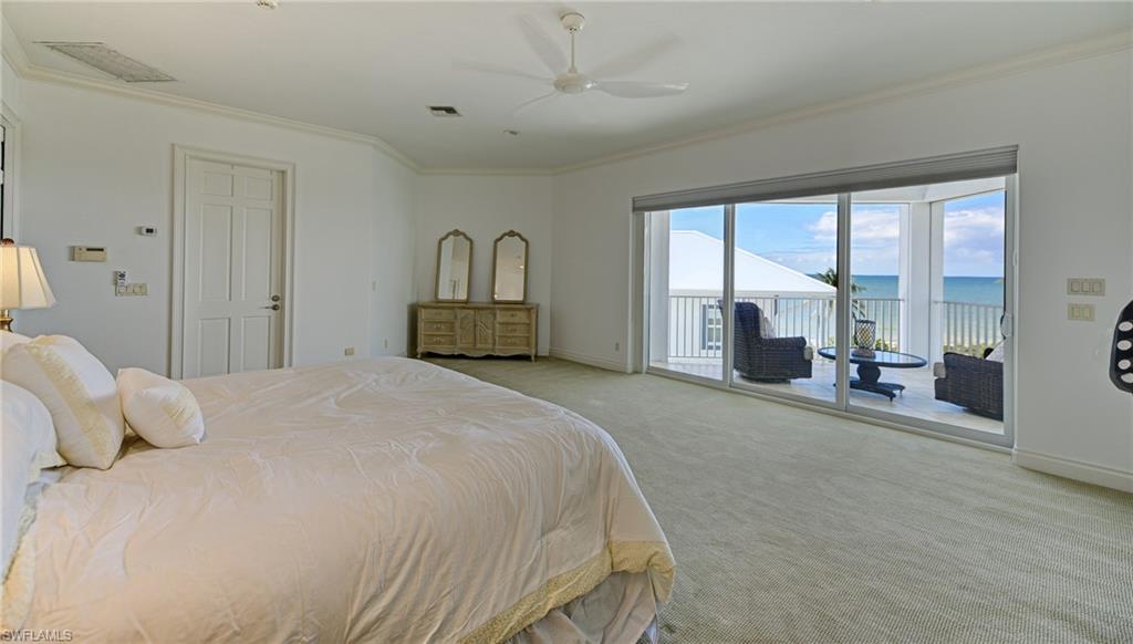 BAREFOOT BEACH - Residential