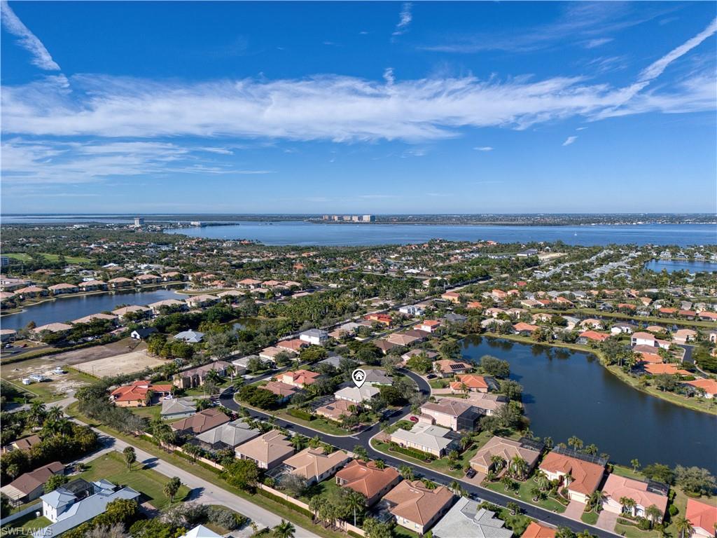 COLONIAL SHORES - Residential