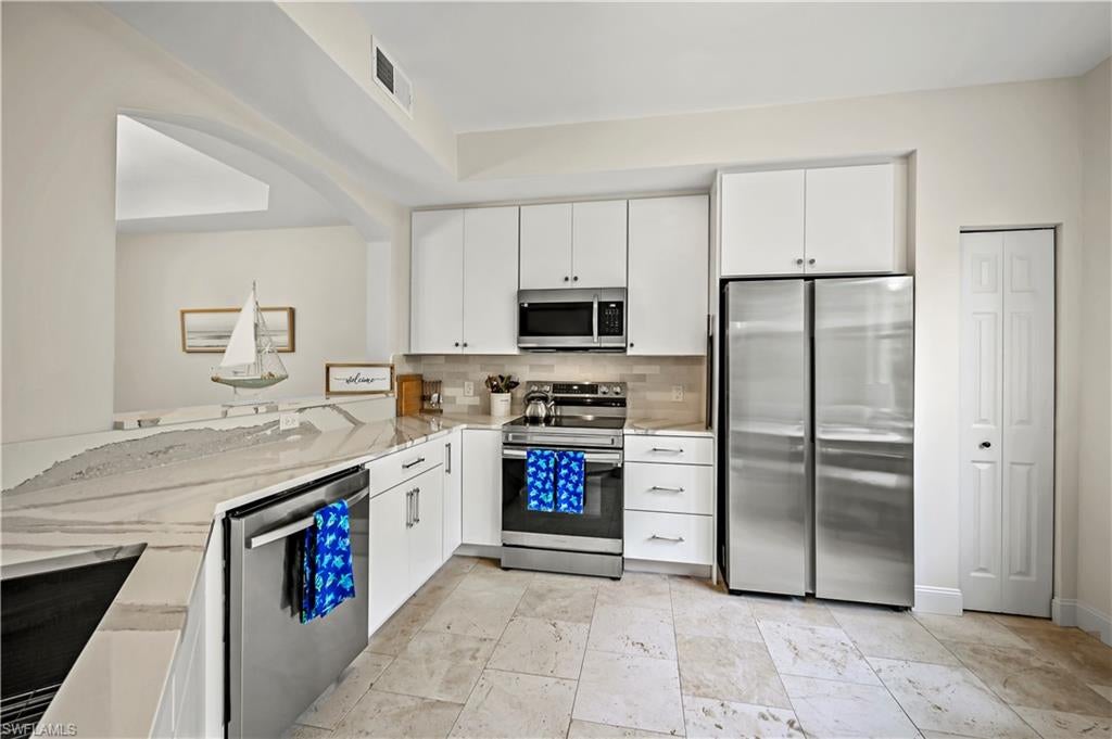 20940 Island Sound CIR 105