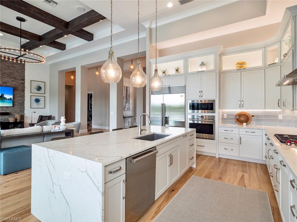 TOWN AND RIVER - Residential