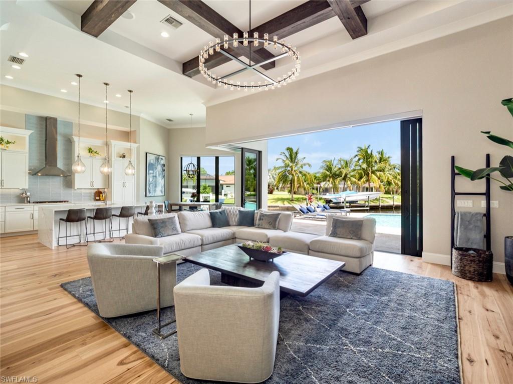 TOWN AND RIVER - Residential